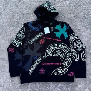 Chrome Hearts Stencil Pullover
Hoodie